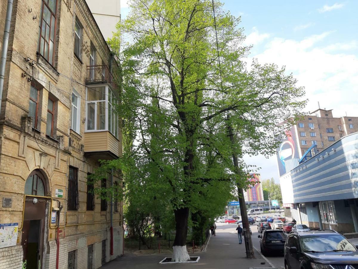 1 Stop From Railway Station Leilighet Kiev Eksteriør bilde
